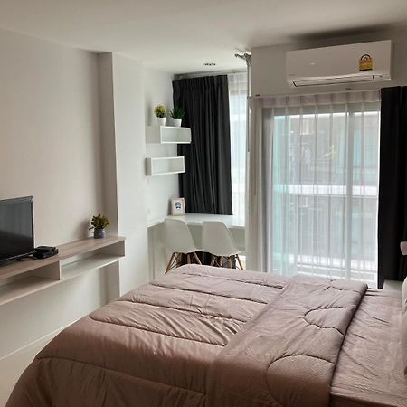 2 Mins Walk To Bts Bang Chak Bangkok Exterior foto